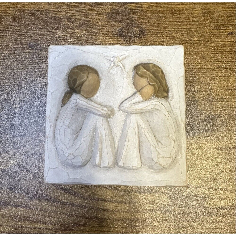 Willow Tree Friendship Sculpted Hand-Painted Keepsake Box Signed Lordi 2003